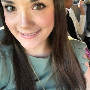 Meet your Posher, Brittney